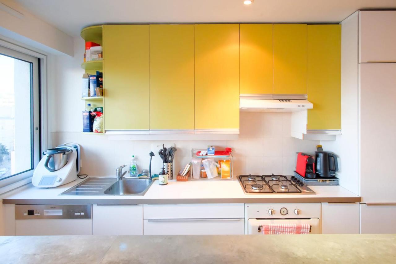 Beautiful And Bright Appt With Eiffel Tower View Appartement Parijs Buitenkant foto